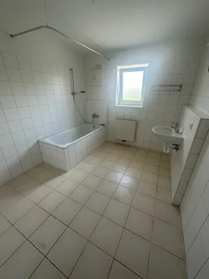 4-Zimmer-Wohnung kaufen in Vöcklabruck – 110,05 m², € 299.000 – Bild 6 von 9