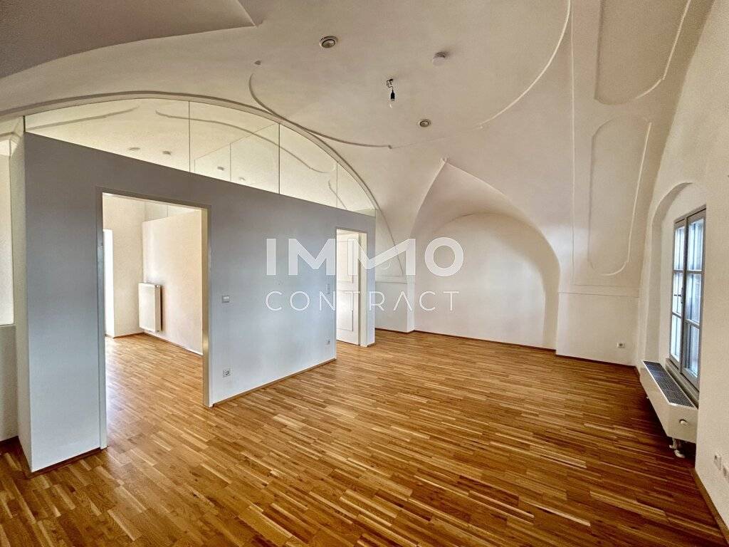 4-ZIMMER TERRASSEN-MIETWOHNUNG IM ALTBAUSTIL in Langenlois, Langenlois