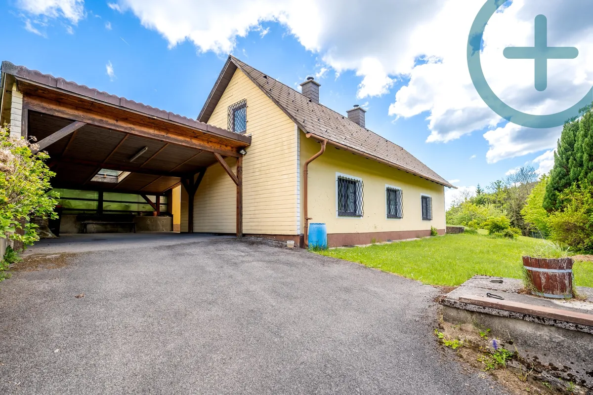 TRAUMGRUNDSTÜCK: Ruhig gelegenes Einfamilienhaus mit 1185m² Garten - Ansicht 3