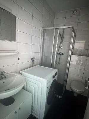 1-Zimmer-Wohnung mieten in Klagenfurt – 30 m², € 550 – Bild 3 von 5