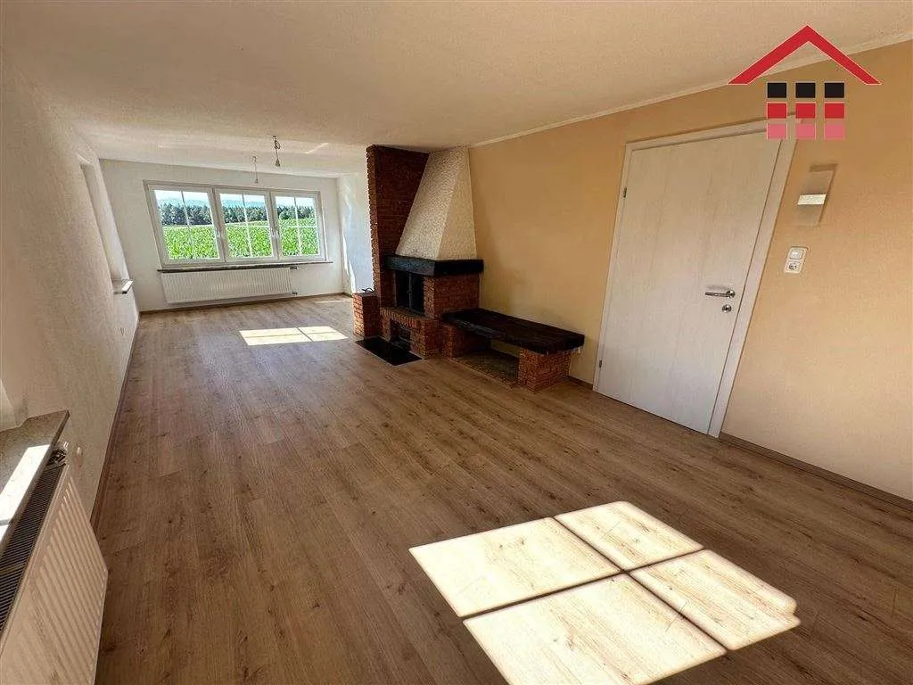 ID 977 Wohnhaus am Waldrand in Ruhelage mit Gebirgsblick - Widok 2