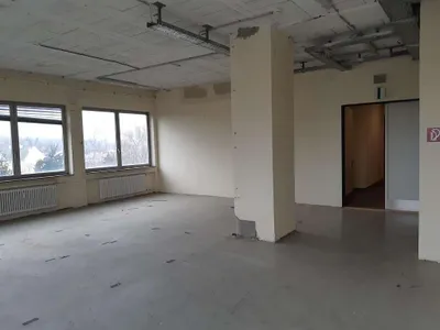 4-Zimmer-Gewerbeimmobilie mieten in Bruck an der Leitha – 263 m², € 2.904 – Bild 10 von 18