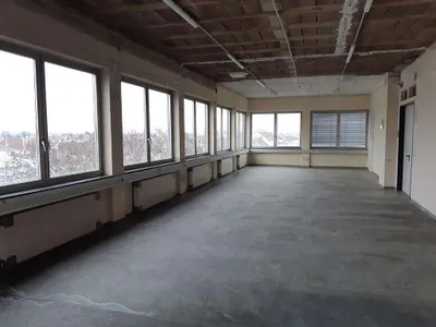 4-Zimmer-Gewerbeimmobilie mieten in Bruck an der Leitha – 263 m², € 2.904 – Bild 5 von 18