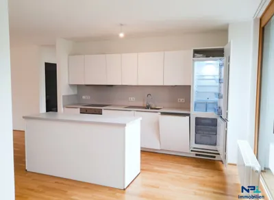 Moderne 3 Zimmer Mietwohnung mit großer Loggia in bester Lage – Bild 3