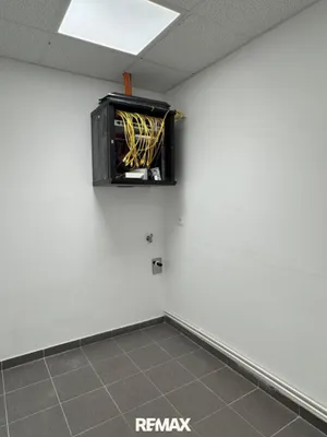 6-Zimmer-Gewerbeimmobilie mieten in Wien – 319 m², € 3.058 – Bild 11 von 12