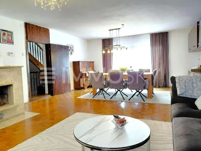 10-Zimmer-Wohnung kaufen in Wels-Land – 266 m², € 390.000 – Bild 2 von 5
