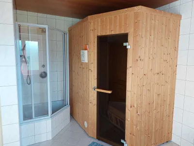 4-Zimmer-Wohnung mieten in Urfahr-Umgebung – 90 m², € 880 – Bild 16 von 19