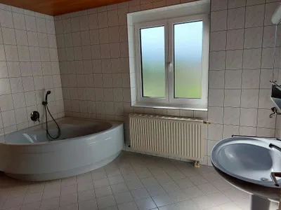 4-Zimmer-Wohnung mieten in Urfahr-Umgebung – 90 m², € 880 – Bild 15 von 19