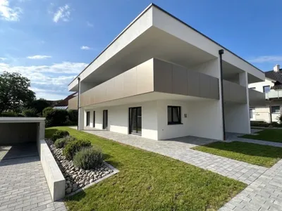 Neubauwohnung im Zentrum von Wartberg II große Loggia/Balkon II Einbauküche II Fernblick, photo 2