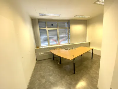 5-Zimmer-Gewerbeimmobilie mieten in Mödling – 130 m², € 1.288 – Bild 7 von 12