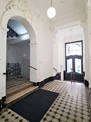 4-Zimmer-Wohnung mieten in Wien – 178 m², € 3.790 – Bild 37 von 38