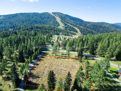Grundstück kaufen in Feldkirchen – 4 767 m², € 757.000