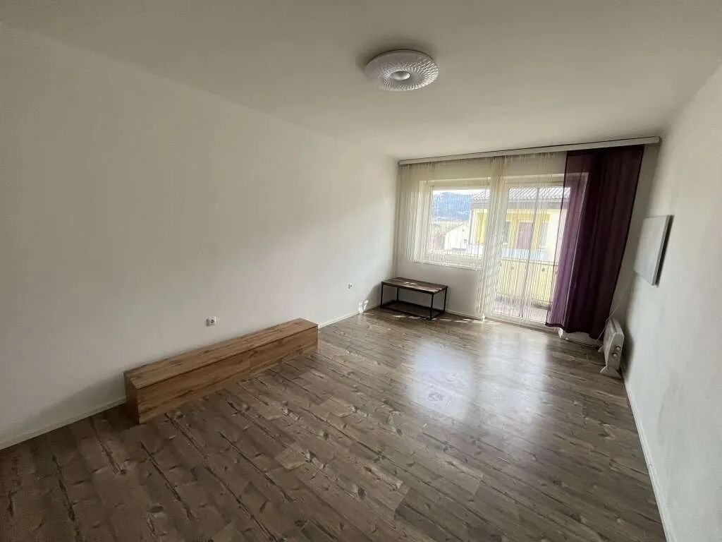 ++ Schöne 2-Zimmer Wohnung mit großer Küche in zentraler Lage in Zeltweg ++ - Ansicht 2