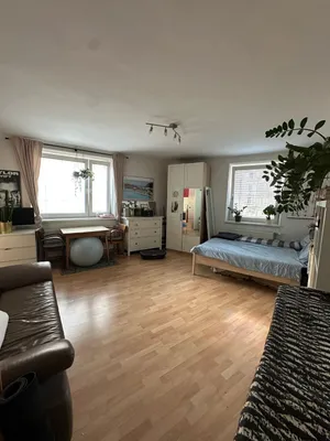 (reserviert) Helle 1-Zimmer-Wohnung nähe Karmelitermarkt