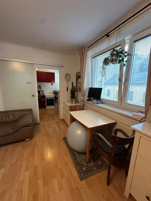 (reserviert) Helle 1-Zimmer-Wohnung nähe Karmelitermarkt – Bild 3
