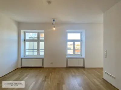 BLICK ÜBER WIEN /// helle, ruhige Dachgeschosswohnung in guter Lage /// Margareten – Bild 2