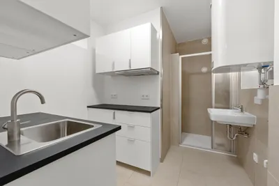 2-Zimmer-Wohnung mieten in Linz – 35 m², € 596 – Bild 6 von 7