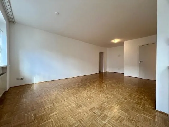 Apartment in Linz, Volksgartenviertel, Innere Stadt - Ansicht 2
