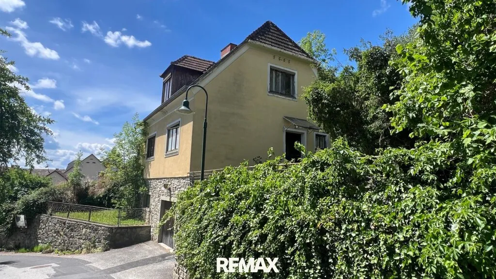 **HARTBERG-Ring - TOPLAGE** Sanierungsbedürftiges Wohnhaus mit Unterkellerung in Grünlage! - Ansicht 2