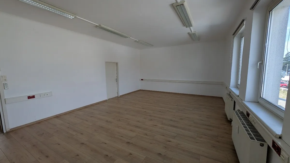 Provisionsfreies, saniertes Büro in guter Lage im 23. Bezirk - Ansicht 3