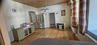 Wohnung mieten in Neunkirchen – 126 m², € 866 – Bild 6 von 16