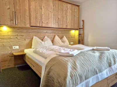 16-Zimmer-Gewerbeimmobilie kaufen in Innsbruck-Land – 356,37 m² – Bild 14 von 20