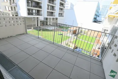 IU | Schöne 2-Zimmer-Wohnung mit Balkon in Hofruhelage – Bild 2