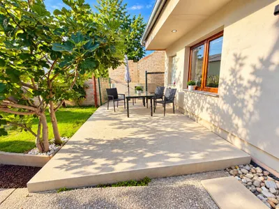 8-Zimmer-Gewerbeimmobilie kaufen in Gänserndorf – 232 m², € 339.000 – Bild 2 von 8