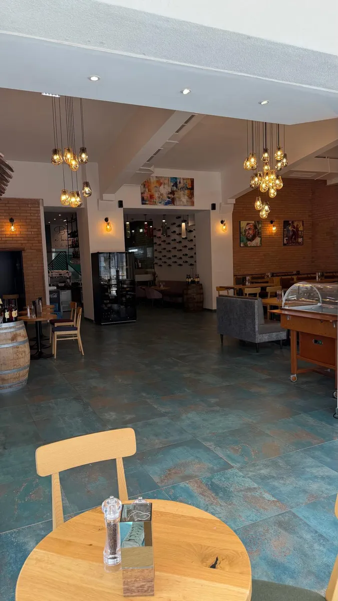 Voll ausgestattetes Restaurant in Top-Lage Linz zu vermieten - Sofort betriebsbereit - Ansicht 3