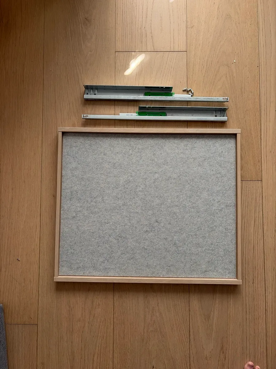 Ikea Komplement Ausziehboden 75x58 mit Schubladenmatte, € 25,- (1230 Wien)