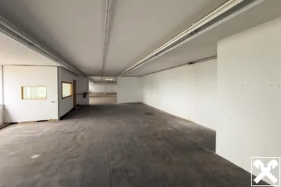 Immobilie mieten in Vöcklabruck – 5 478 m², € 22.186 – Bild 5 von 9