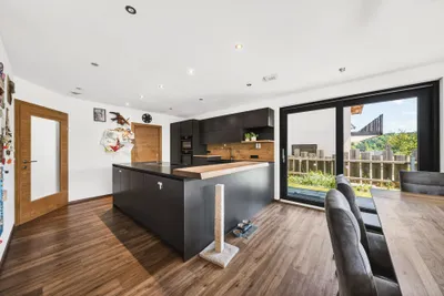 5-Zimmer-Haus kaufen in Kitzbühel – 153 m², € 930.000 – Bild 3 von 25