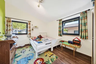 5-Zimmer-Haus kaufen in Kitzbühel – 153 m², € 930.000 – Bild 12 von 25