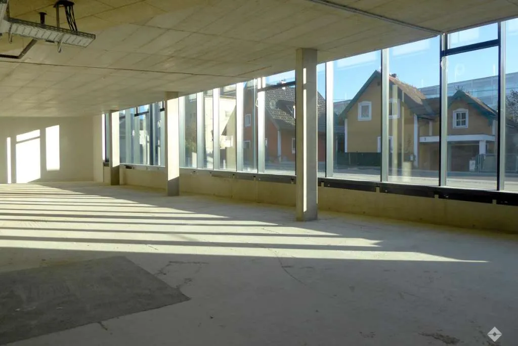 Großzügig und modern im Nahversorgerzentrum Itzling - Ansicht 2