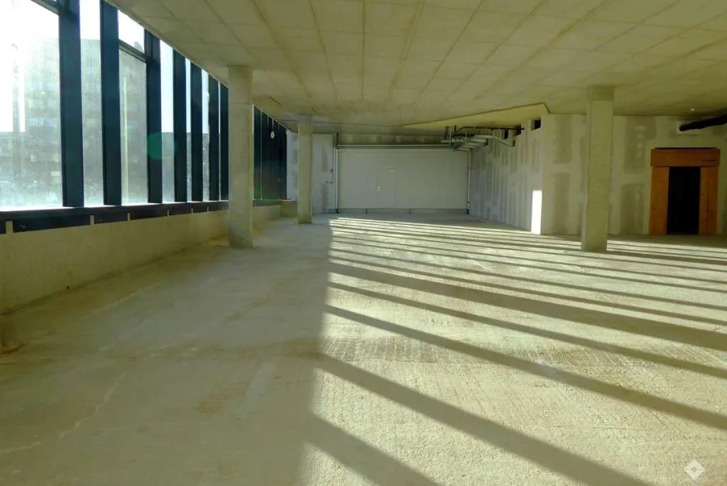 Großzügig und modern im Nahversorgerzentrum Itzling - Ansicht 3