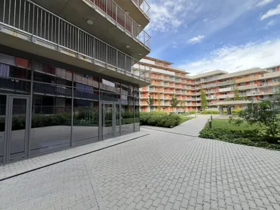 Gewerbeimmobilie mieten in Graz – 565 m², € 12 – Bild 1 von 14