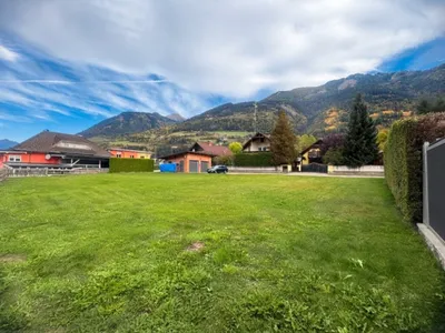 Grundstück kaufen in Spittal an der Drau – 1 012 m², € 119.000 – Bild 1 von 15