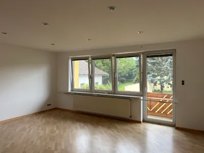 8-Zimmer-Gewerbeimmobilie mieten in Korneuburg – 300 m², € 2.700 – Bild 2 von 7