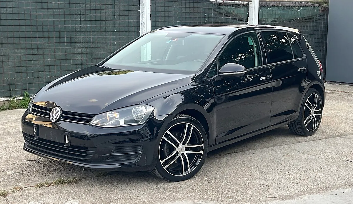 VW Golf