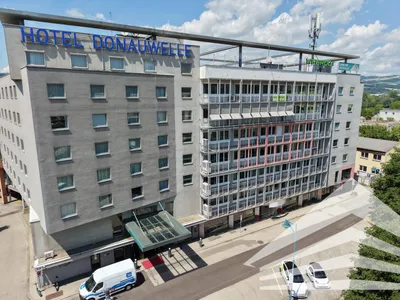 13-Zimmer-Gewerbeimmobilie mieten in Linz – 370 m², € 4.532 – Bild 9 von 14