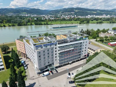 13-Zimmer-Gewerbeimmobilie mieten in Linz – 370 m², € 4.532 – Bild 6 von 14
