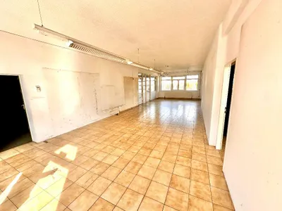 Gewerbeimmobilie mieten in Amstetten – 652 m², € 3.751 – Bild 13 von 23