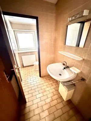 Gewerbeimmobilie mieten in Amstetten – 652 m², € 3.751 – Bild 20 von 23