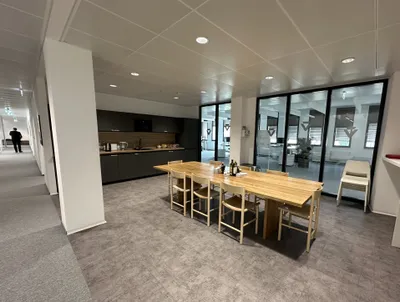 Gewerbeimmobilie mieten in Wien – 596 m², € 19 – Bild 9 von 17
