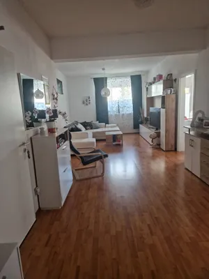 4-Zimmer-Wohnung mieten in Hartberg-Fürstenfeld – 90 m², € 800 – Bild 2 von 8