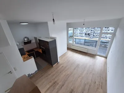 Studiowohnung mit 11 m² Loggia im 8. Stock - Wienerberg, provisionsfrei – Bild 2