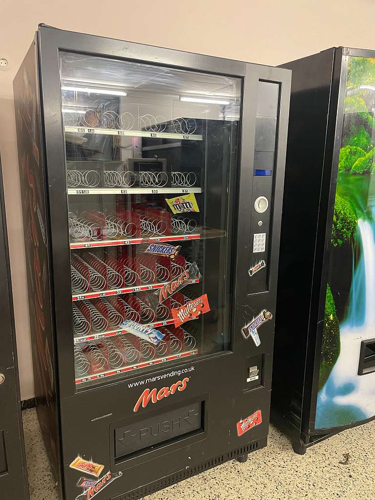 Vendo G-Snack Snackautomat HS8 Generalüberholt, € 3.490,- (3133 ...