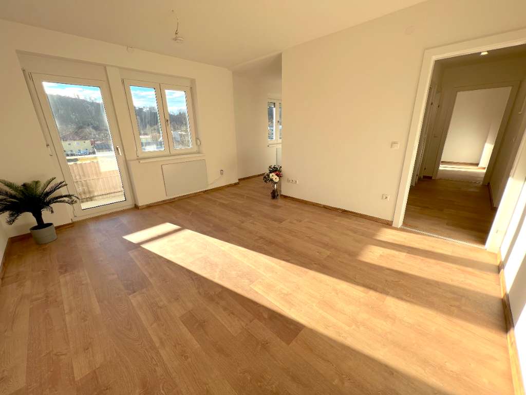 PROVISIONFREI! 86m2! Erstbezug Nach Renovierung! INKL. BK & HZ!, 86 M² ...