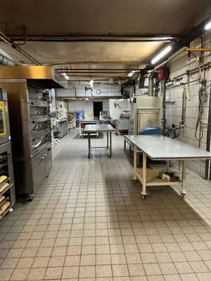 Immobilie mieten in Wien – 445 m², € 5.119 – Bild 2 von 3