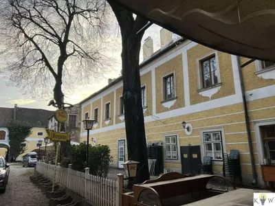 Haus kaufen in Bruck an der Leitha – 3 709 m², € 3.700.000